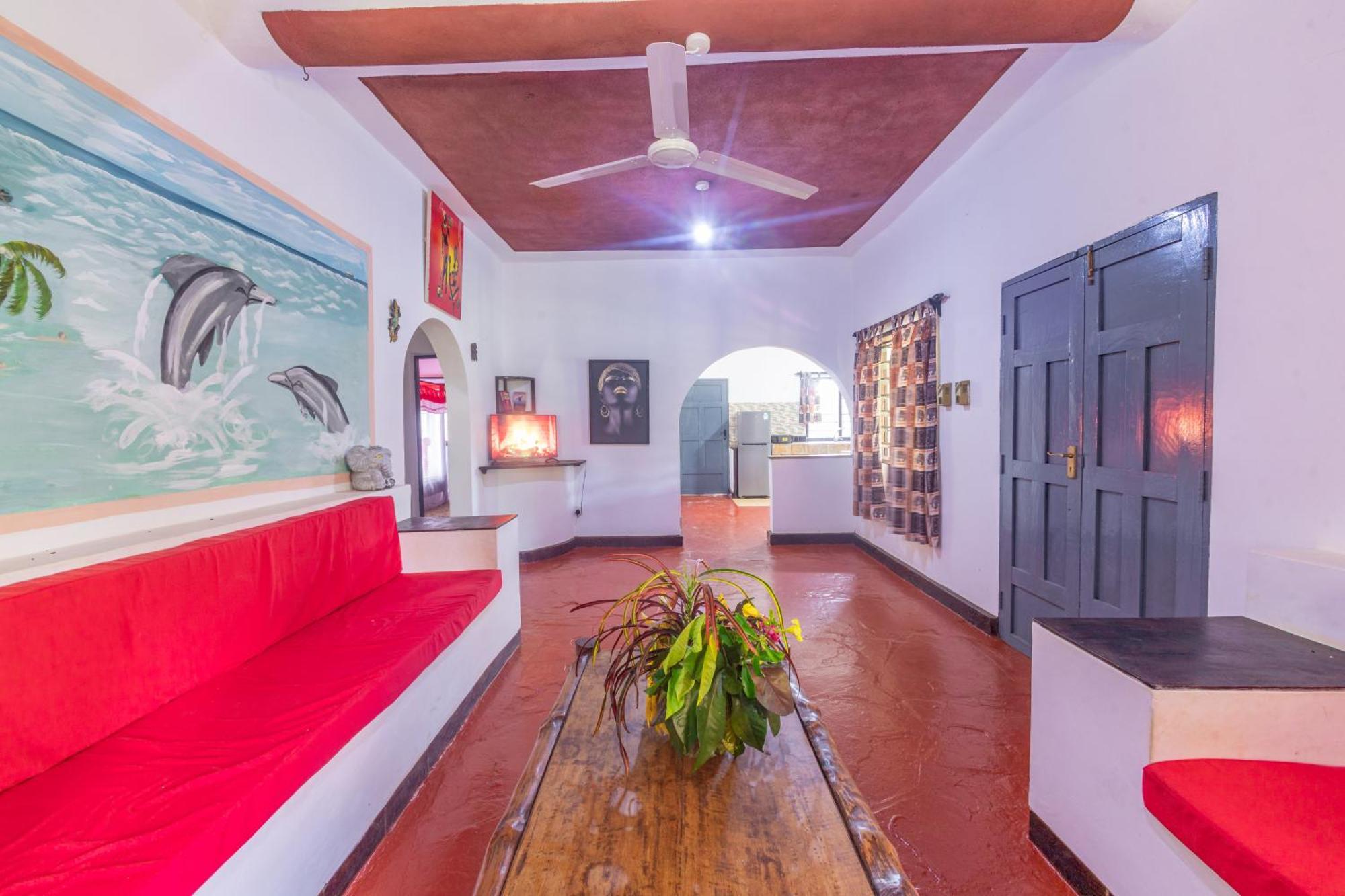 Villas Dora And Holly Диани-Бич Экстерьер фото